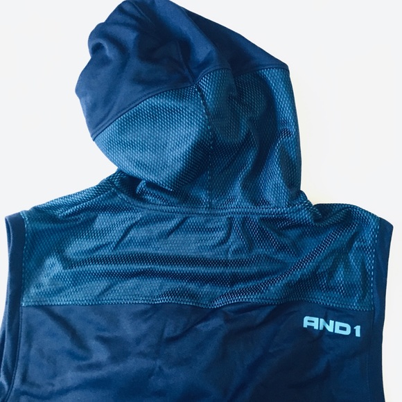 And 1 Basketball ๐ Hoodie Navy (M) - Picture 2 of 8